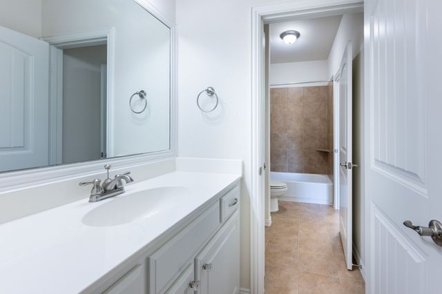 675 Featherstone Drive, Rockwall, TX 75087