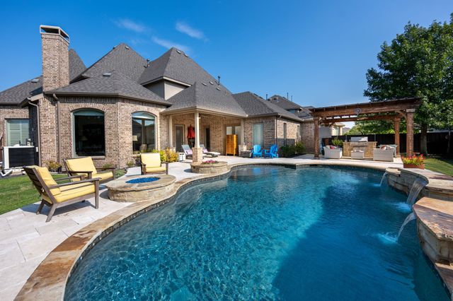 675 Featherstone Drive, Rockwall, TX 75087