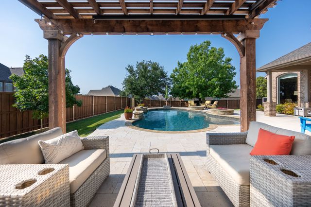 675 Featherstone Drive, Rockwall, TX 75087