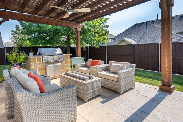 675 Featherstone Drive, Rockwall, TX 75087