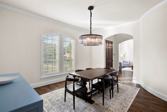 1302 Featherwood Drive, Murphy, TX 75094