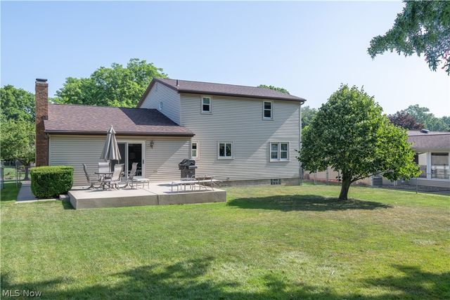 1507 Tamarisk, Poland, OH 44514