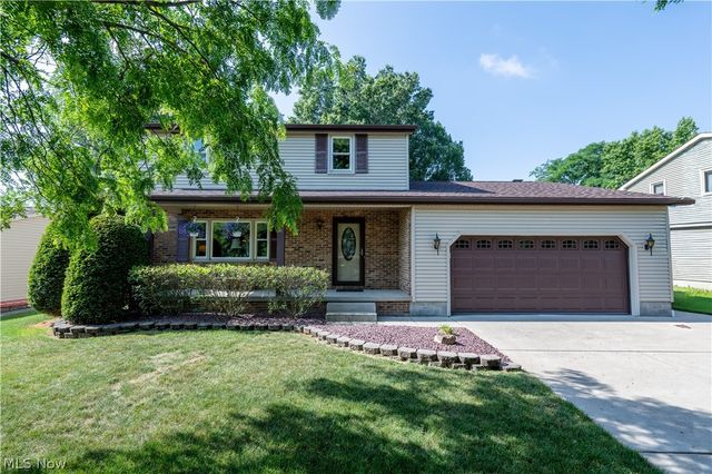 1507 Tamarisk, Poland, OH 44514