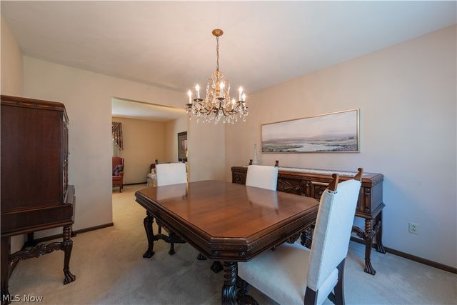1507 Tamarisk, Poland, OH 44514