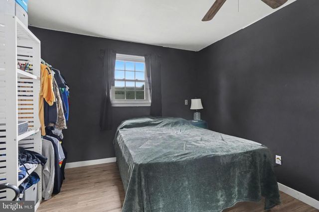 907 OAK LN, Lebanon, PA 17046