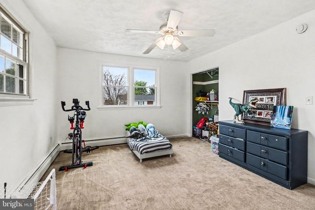 907 OAK LN, Lebanon, PA 17046
