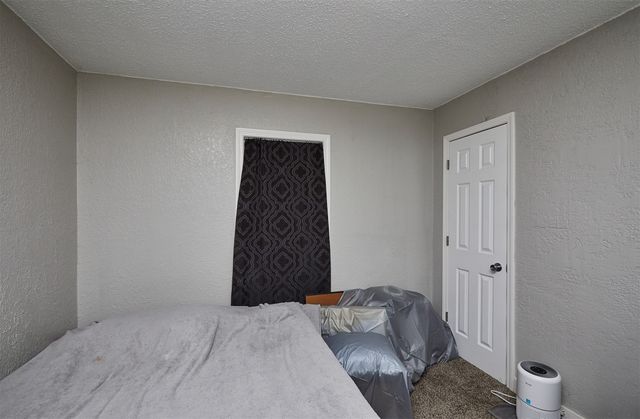 2544 Vale Street, Des Moines, IA 50317