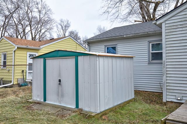 2544 Vale Street, Des Moines, IA 50317