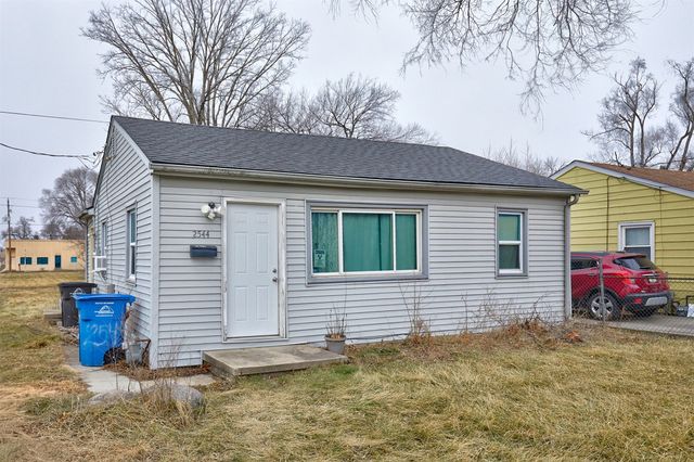 2544 Vale Street, Des Moines, IA 50317