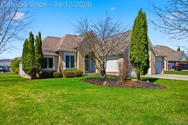 8378 Windstone Court, Goodrich Village, MI 48438