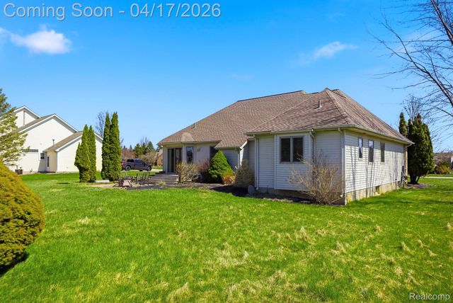 8378 Windstone Court, Goodrich Village, MI 48438