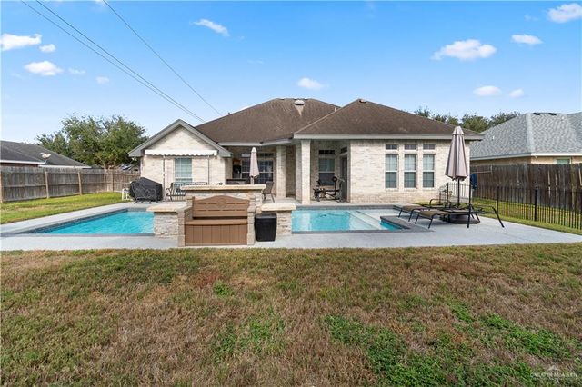 313 Woodhollow Lane, Harlingen, TX 78550