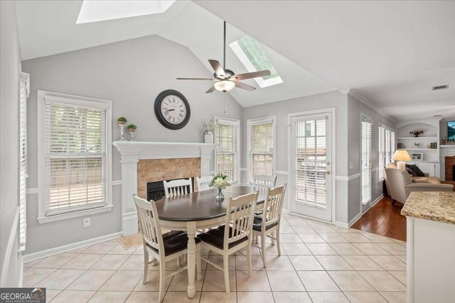 931 Grandview Way NW, Acworth, GA 30101