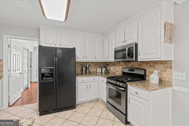 931 Grandview Way NW, Acworth, GA 30101