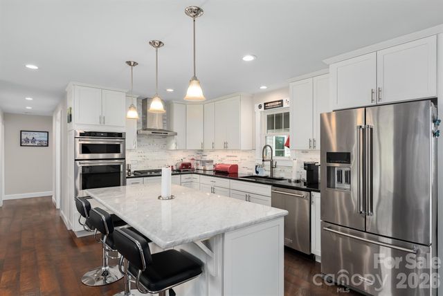 760 Jenkins Valley Road, Alexander, NC 28701