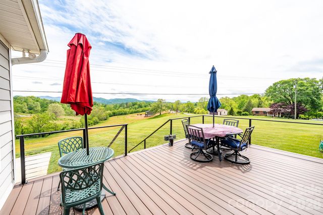 760 Jenkins Valley Road, Alexander, NC 28701