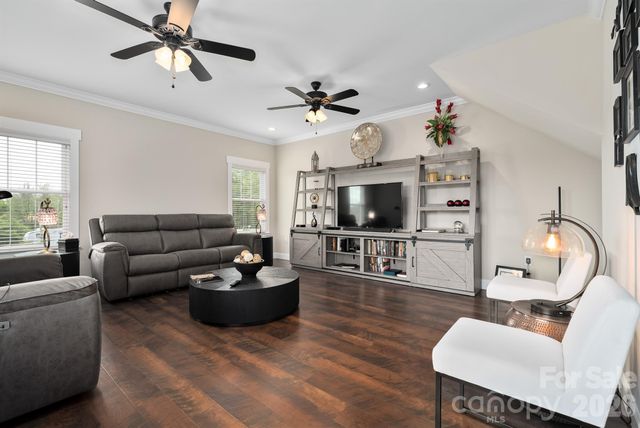 760 Jenkins Valley Road, Alexander, NC 28701