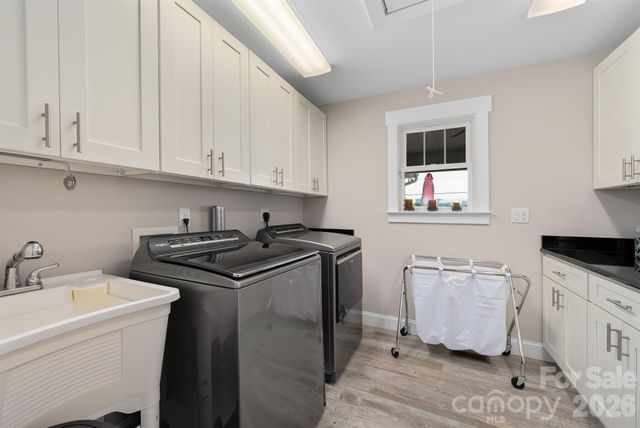 760 Jenkins Valley Road, Alexander, NC 28701