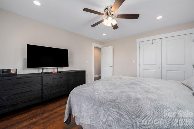 760 Jenkins Valley Road, Alexander, NC 28701