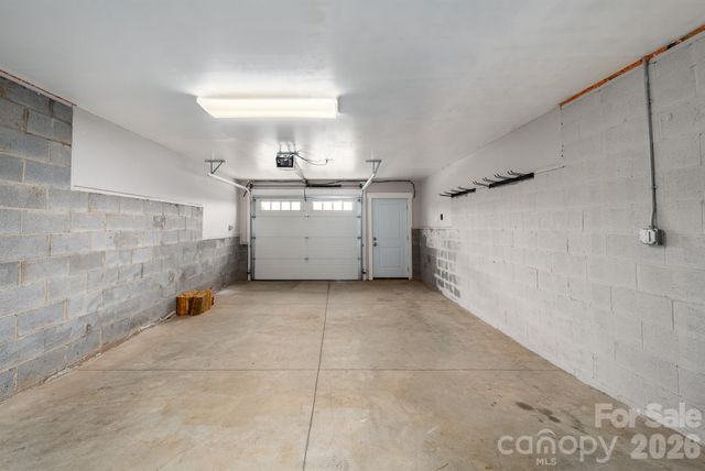 760 Jenkins Valley Road, Alexander, NC 28701