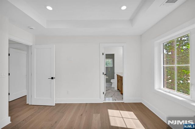 94 E Cedar Street, Livingston, NJ 07039