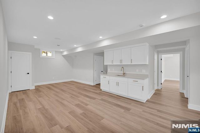 94 E Cedar Street, Livingston, NJ 07039