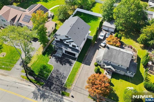 94 E Cedar Street, Livingston, NJ 07039