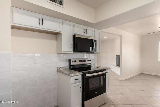 3613 E WHITE TAIL Road, Pearce, AZ 85625