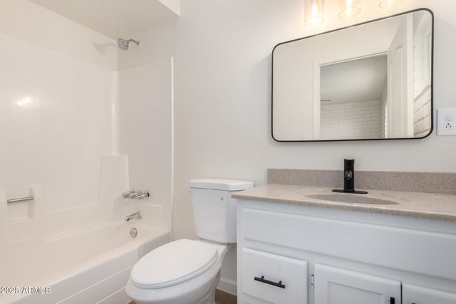 3613 E WHITE TAIL Road, Pearce, AZ 85625