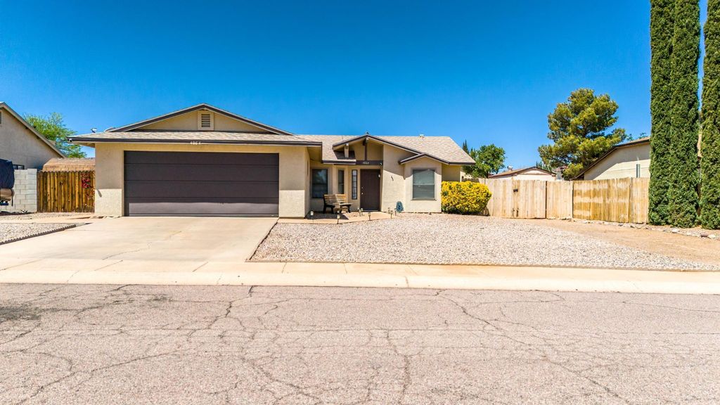 4864 Loma, Sierra Vista, AZ 85635