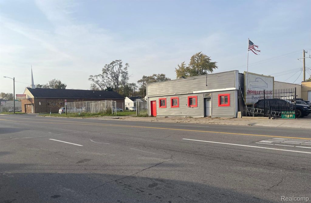 14622 JOY Road, Detroit, MI 48228