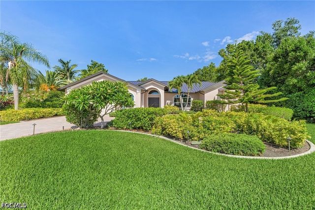 12641 Panasoffkee DR, North Fort Myers, FL 33903