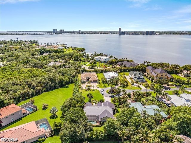 12641 Panasoffkee DR, North Fort Myers, FL 33903