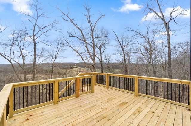 2129 Powell Rd, Clarksville, TN 37043