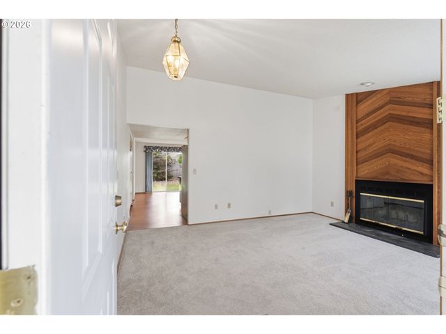 21171 Sw DANA Ct, Beaverton, OR 97003