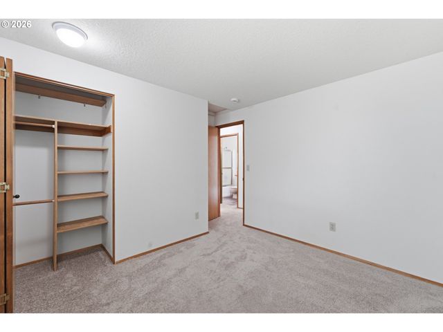 21171 Sw DANA Ct, Beaverton, OR 97003