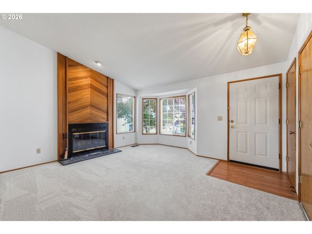 21171 Sw DANA Ct, Beaverton, OR 97003