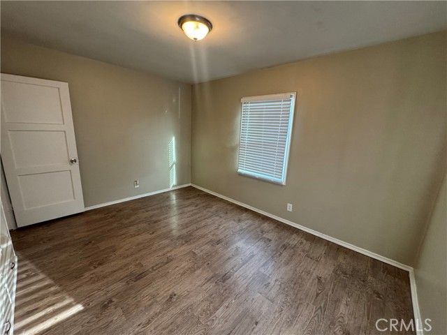 18147 Archwood Street, Reseda (los Angeles), CA 91335