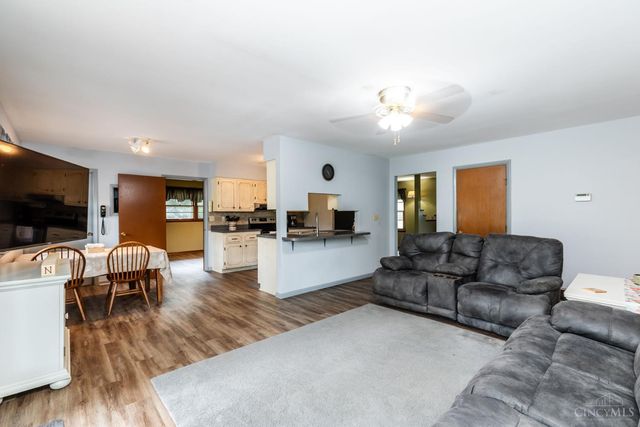 1967 Miles Road, Springfield Twp., OH 45231