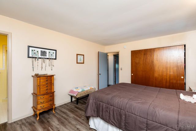 1967 Miles Road, Springfield Twp., OH 45231