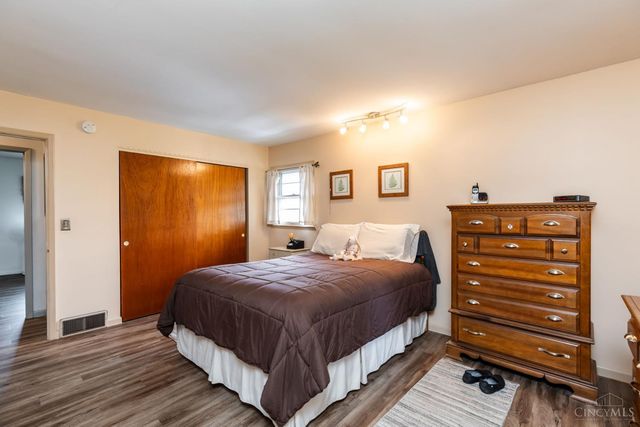 1967 Miles Road, Springfield Twp., OH 45231