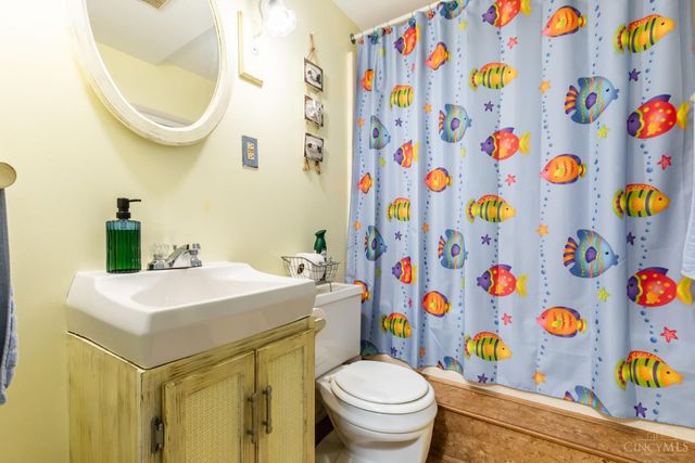 1967 Miles Road, Springfield Twp., OH 45231