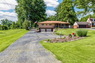1967 Miles Road, Springfield Twp., OH 45231