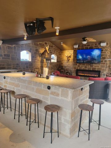 10210 Tiger Bay, San Antonio, TX 78251