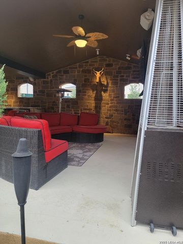 10210 Tiger Bay, San Antonio, TX 78251