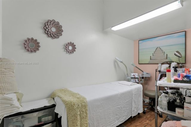 5233 NW 79th Ave, Doral, FL 33166