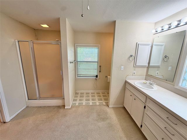 705 Shady Lane, Angleton, TX 77515