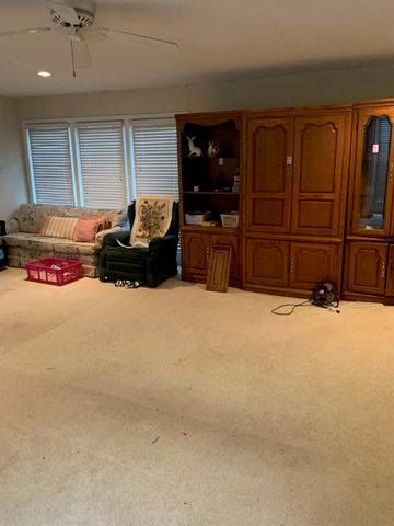 705 Shady Lane, Angleton, TX 77515