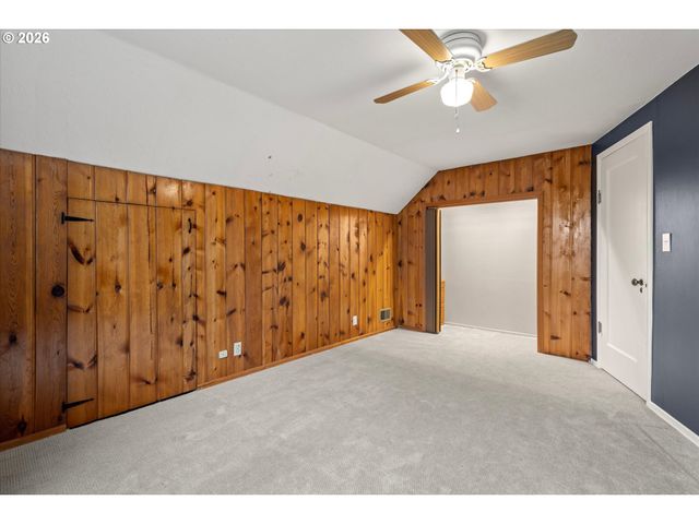1924 Ne 58TH Ave, Portland, OR 97213