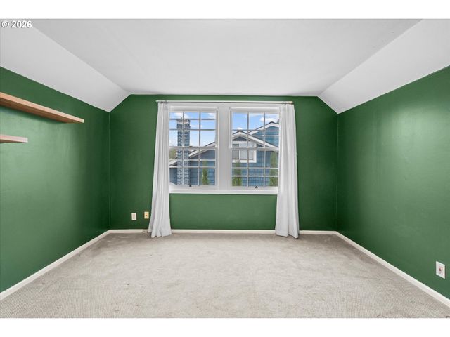 1924 Ne 58TH Ave, Portland, OR 97213
